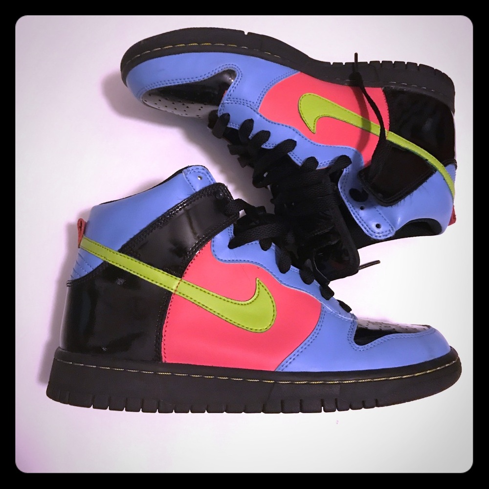 Nike Dunk Neon